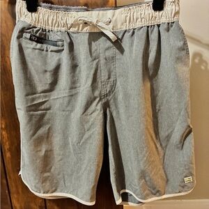 Vuori Banks Shorts Men Unlined Hybrid Performance Land & Sea 30” Waist